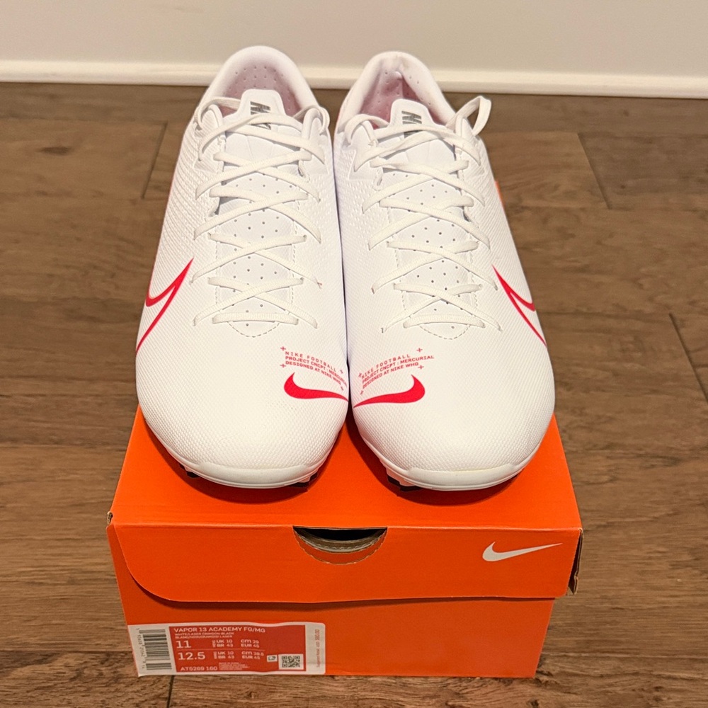 Nike Mercurial Vapor 13 Academy FG/MG Soccer Cleat in White/Laser Crimson-Black - Picture 2 of 6